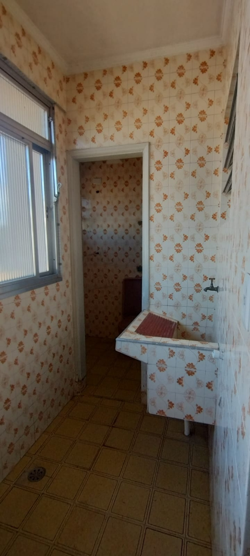 Rua: Carlos Escobar - santos -Sp  - Santos/SP