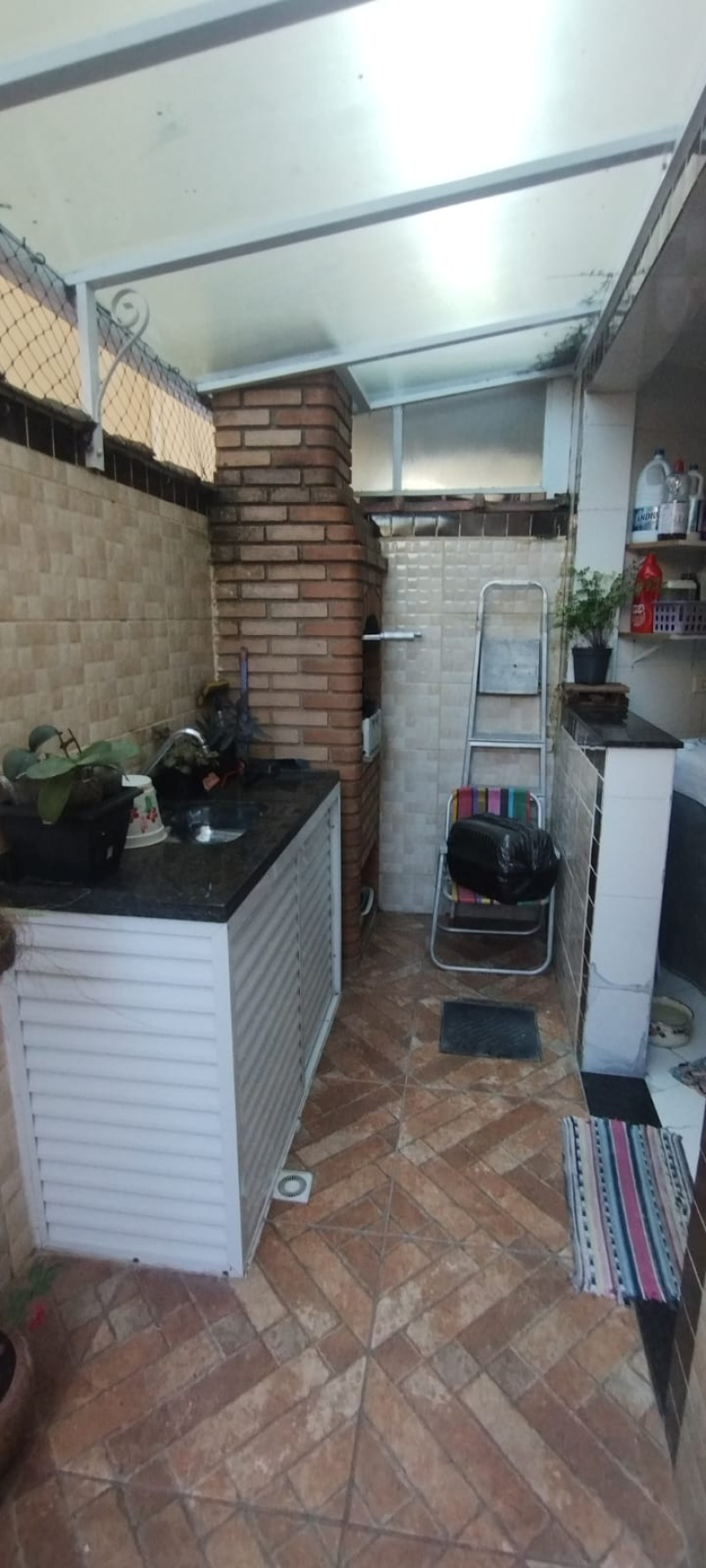  Rua: Dr. Bezerra de menezes - Santos/SP