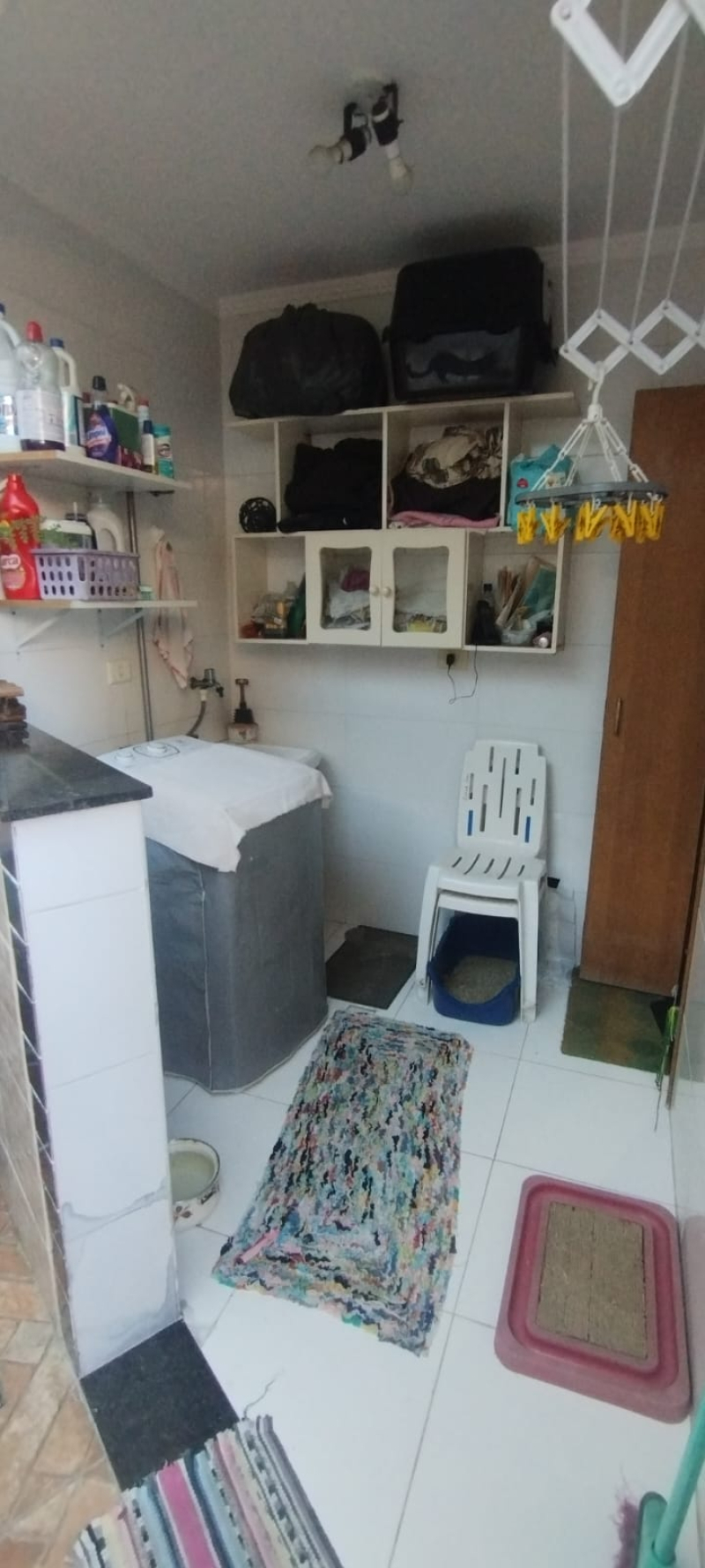  Rua: Dr. Bezerra de menezes - Santos/SP