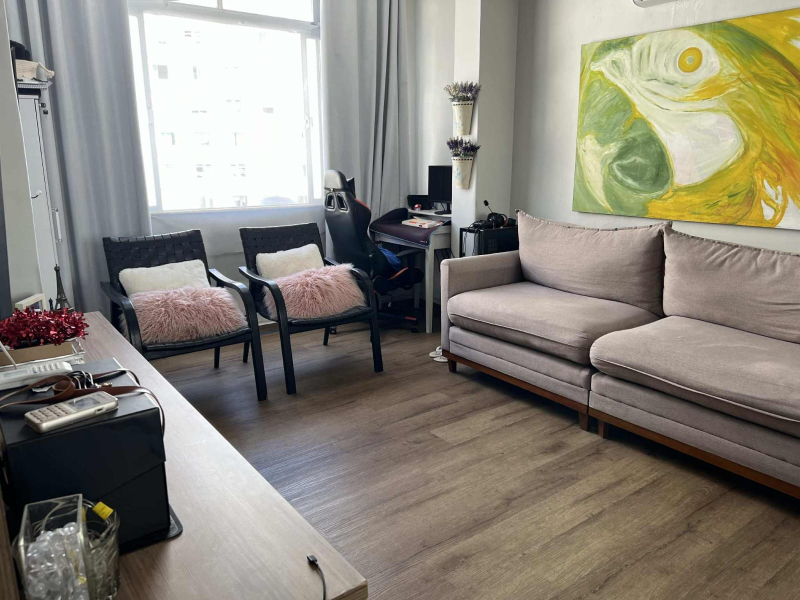 Rua Casper líbero  - Santos/SP