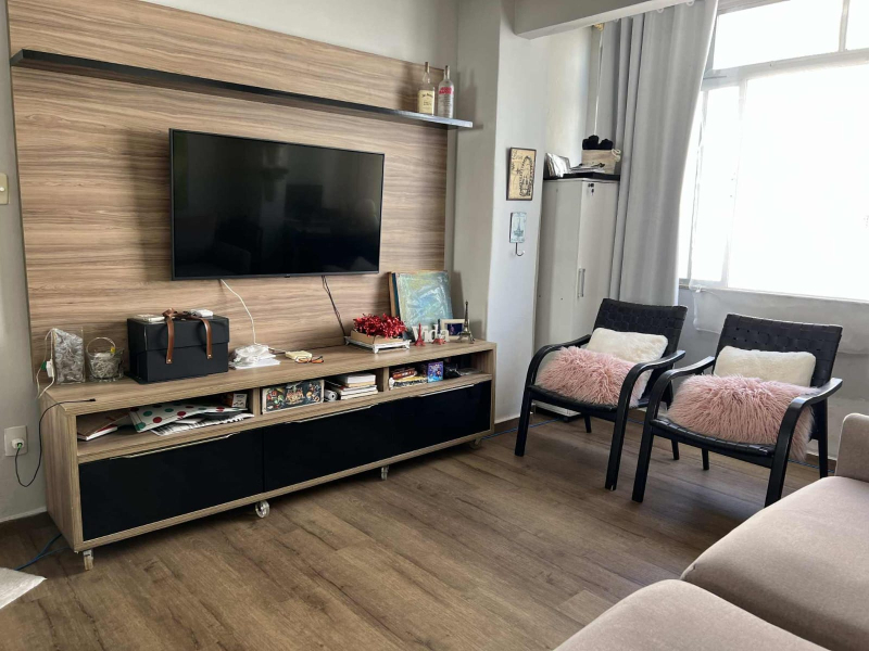 Rua Casper líbero  - Santos/SP